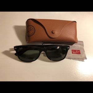 Ray-Ban New Wayfarer Classic RB 2132 Unisex